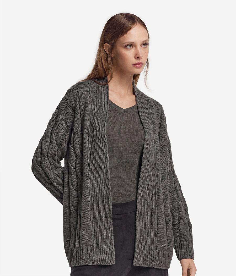 zopfstrick-strickjacke aus wolle