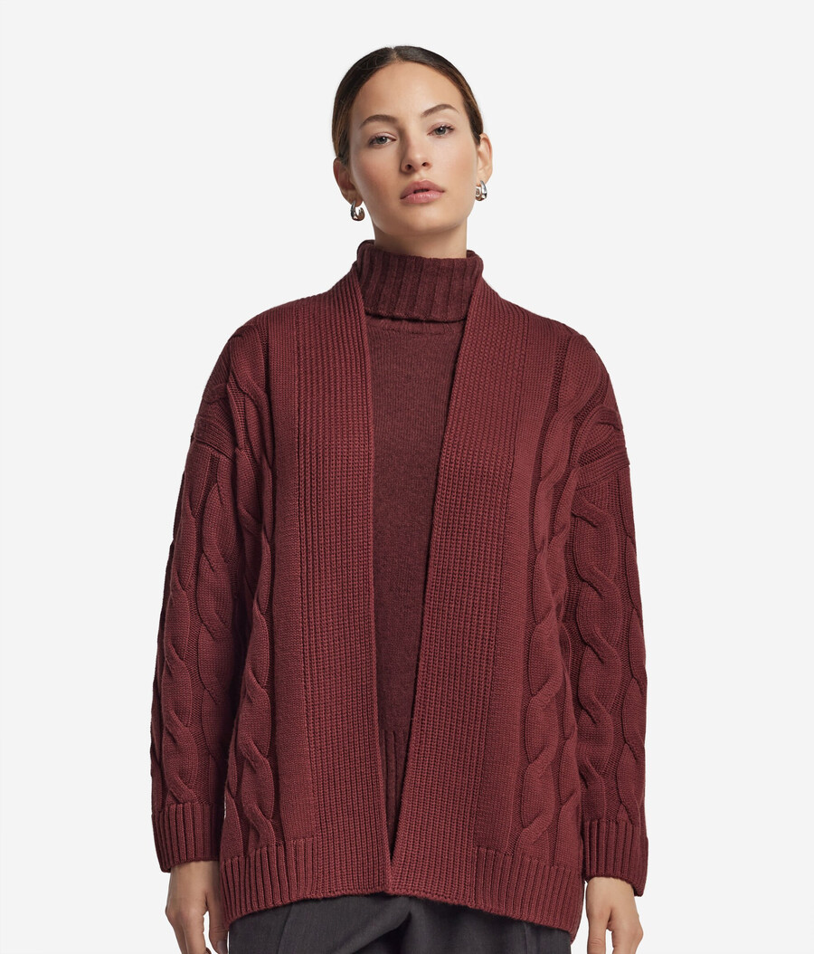 zopfstrick-strickjacke aus wolle