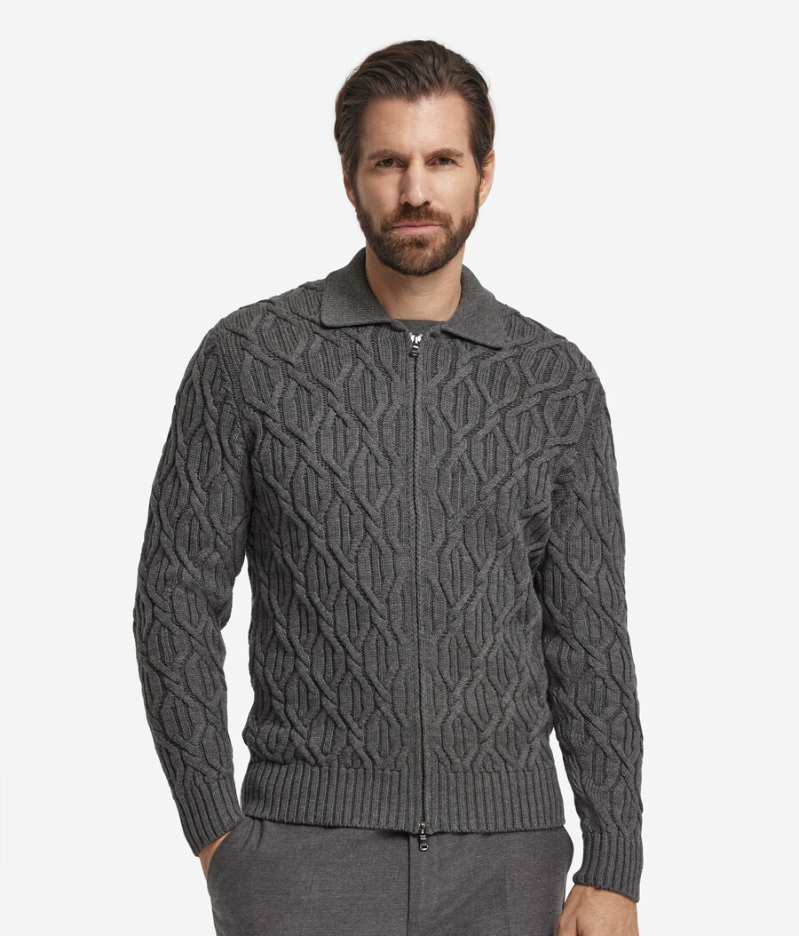 zopfstrick-strickjacke aus wolle