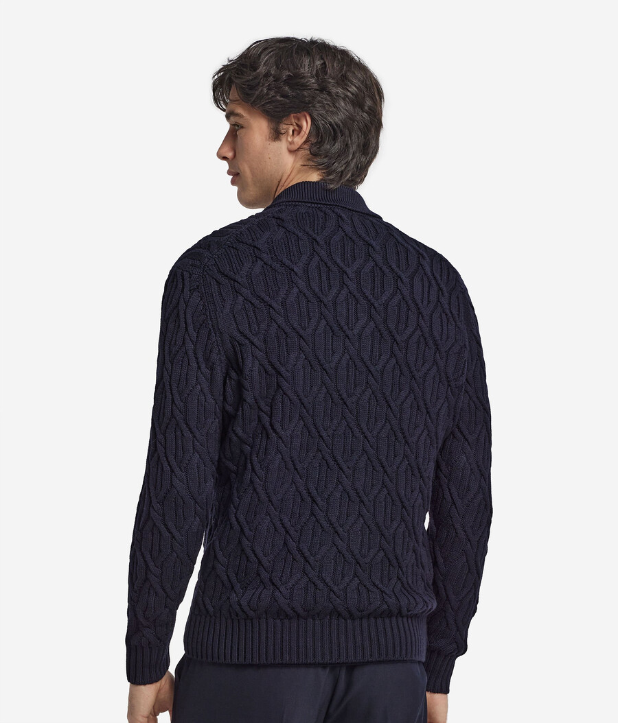 zopfstrick-strickjacke aus wolle