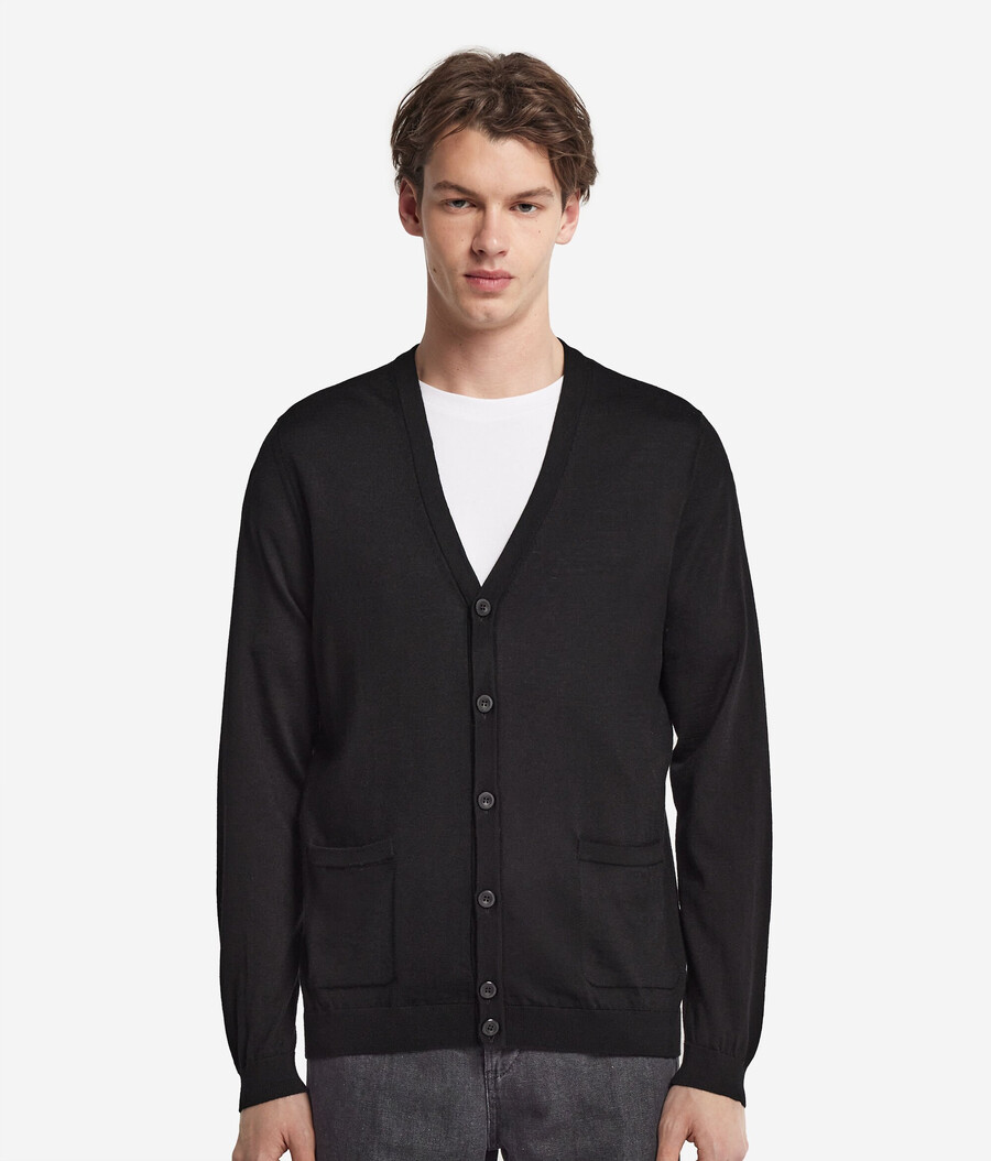 kaschmir-strickjacke mit knöpfen