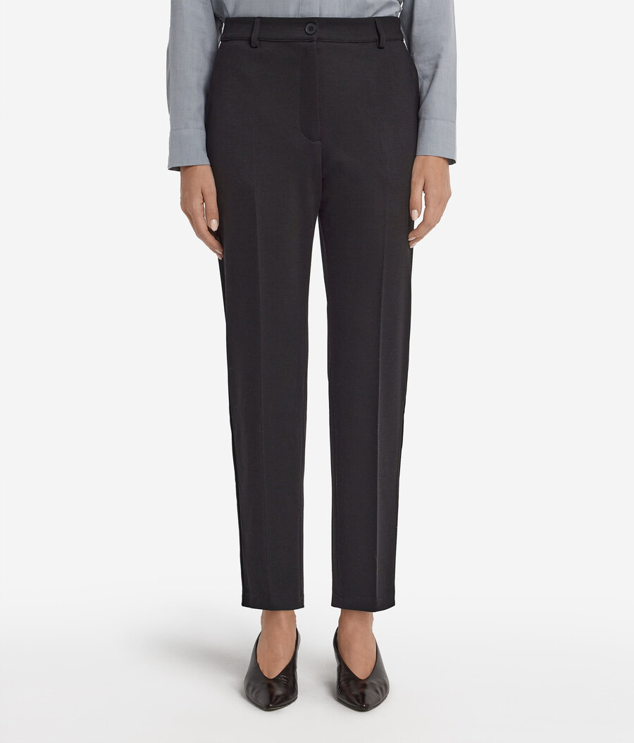zigarettenhose aus wolljersey