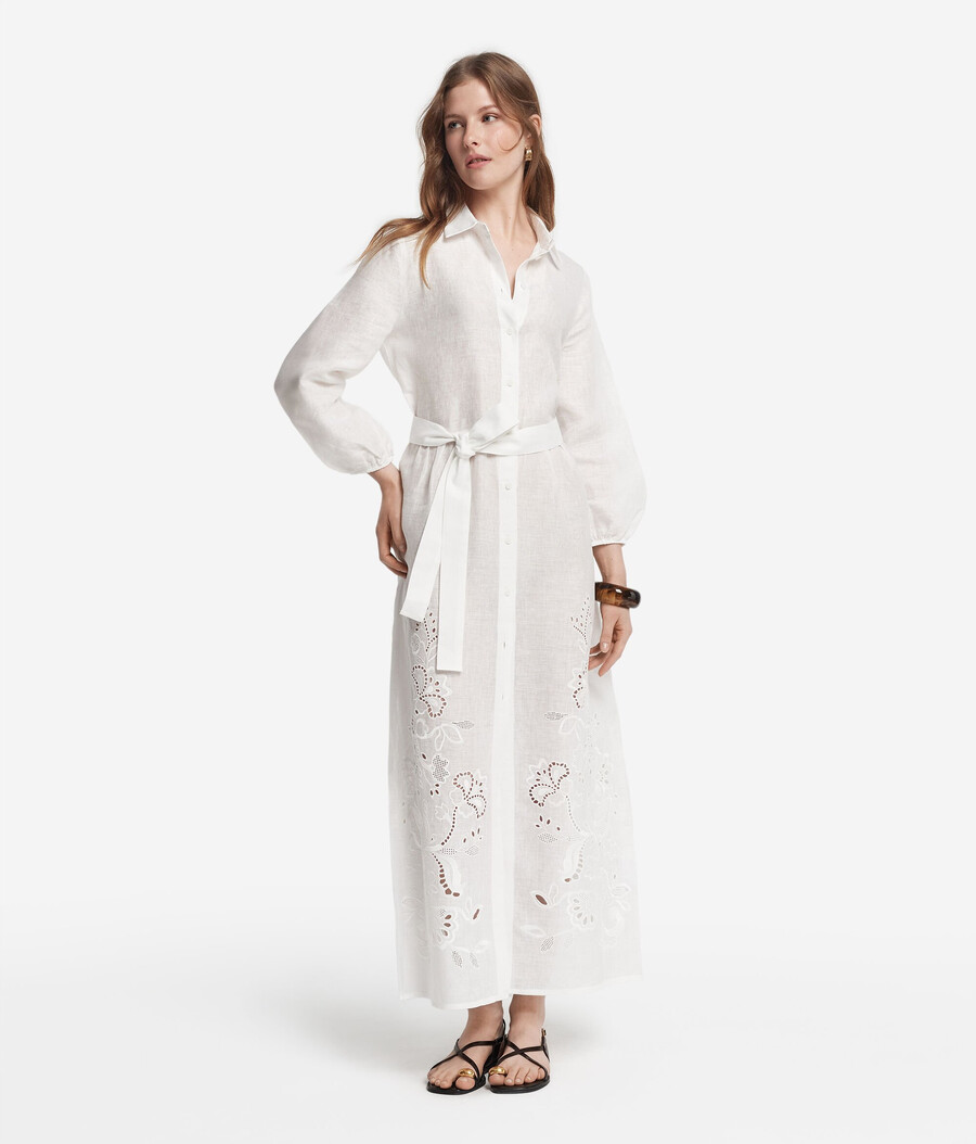 besticktes leinenkleid