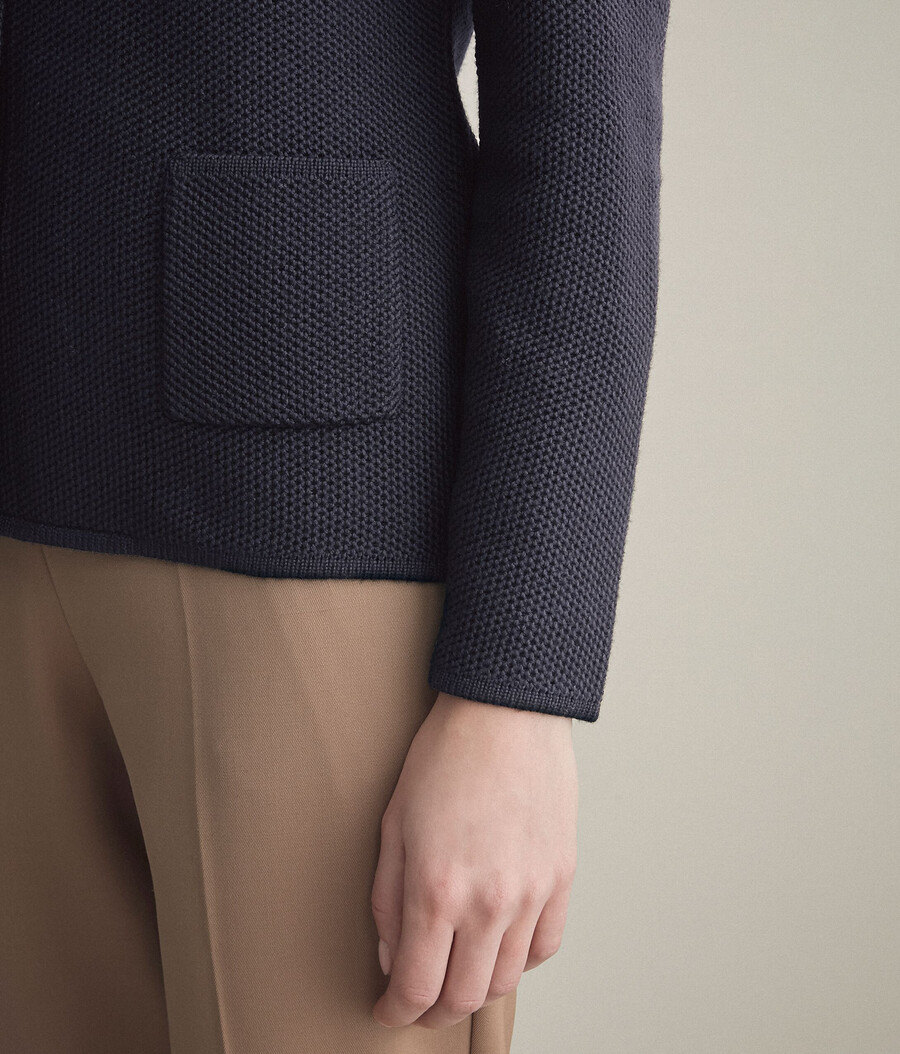 gefleckte jacke