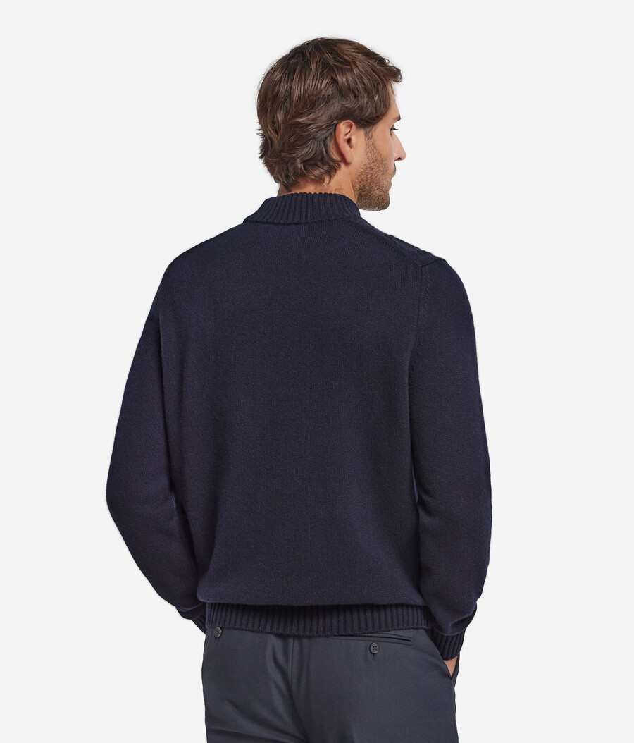 rollkragenpullover mit fischermotiv aus ultraweichem kaschmir