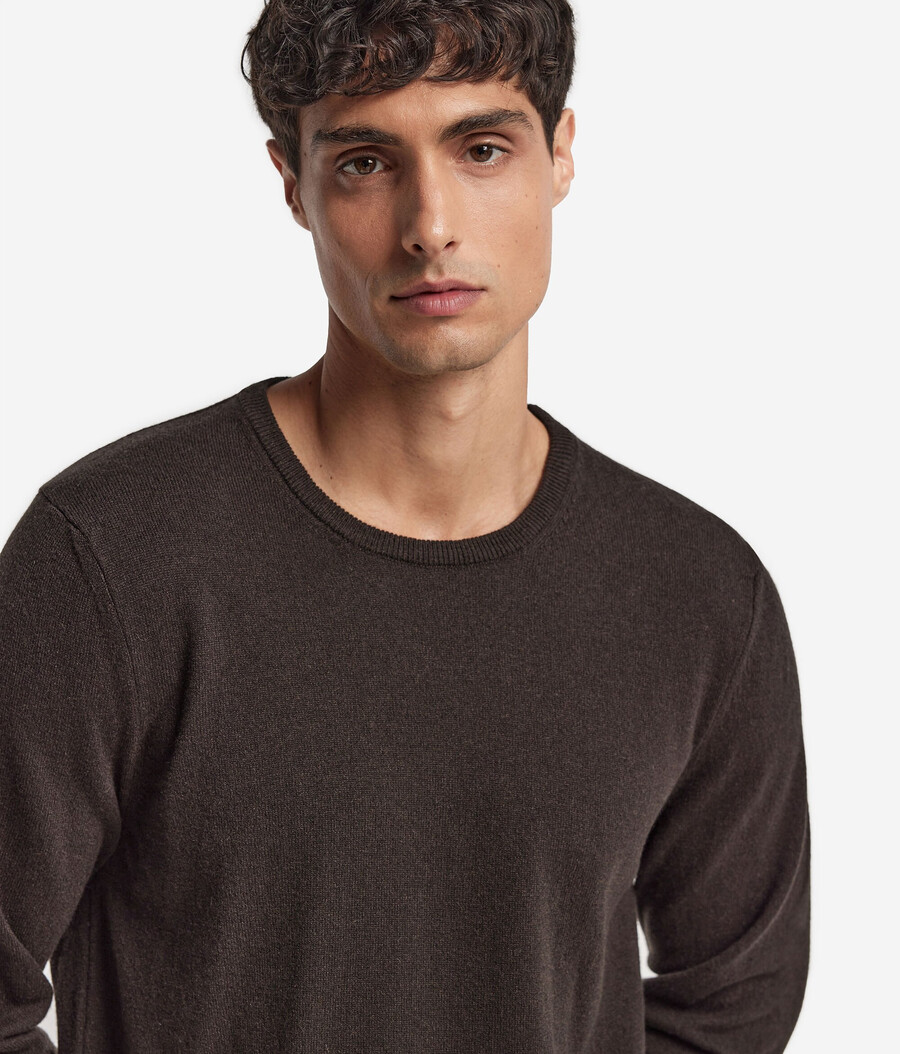ultraweicher kaschmirpullover mit rundhalsausschnitt