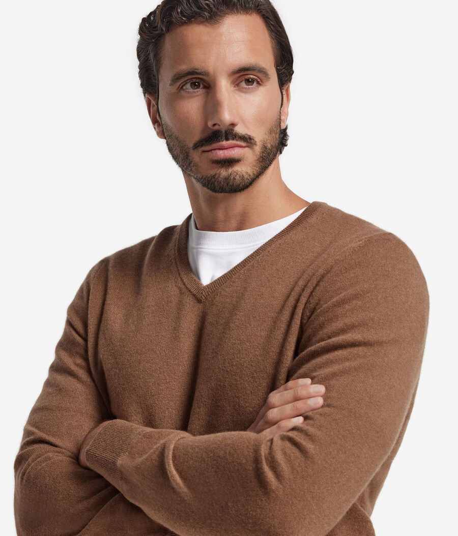 ultraweicher kaschmirpullover mit v-ausschnitt