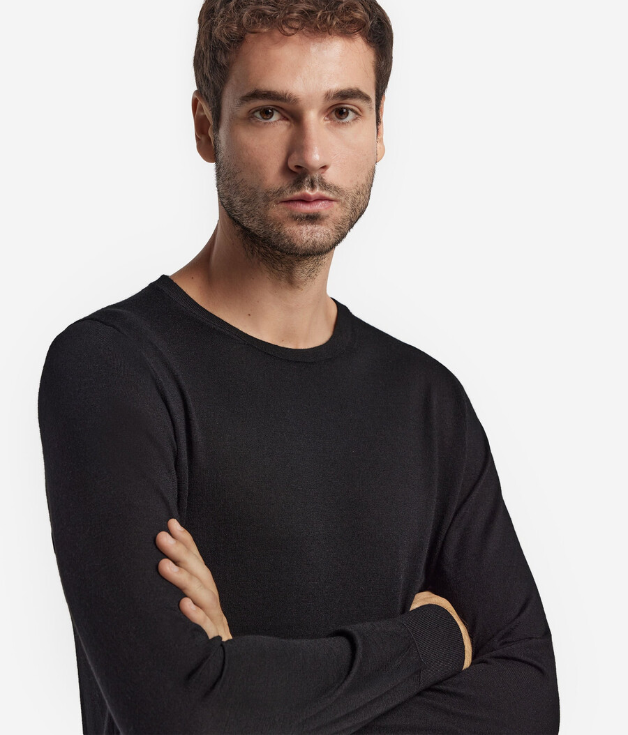 rundhals-pullover aus ultrafeinem kaschmir