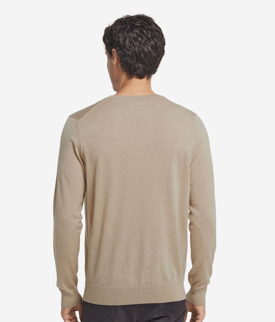 ultrafeiner kaschmirpullover mit v-ausschnitt