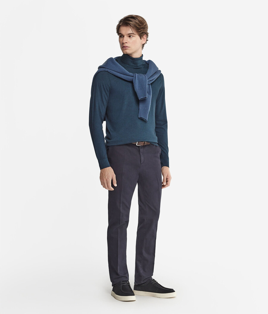 ultrafeiner kaschmir-rollkragenpullover