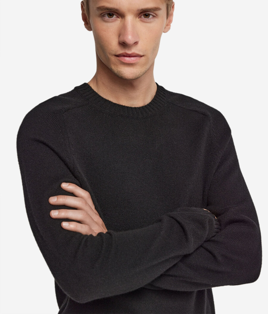 ultraweicher kaschmirpullover mit rundhalsausschnitt