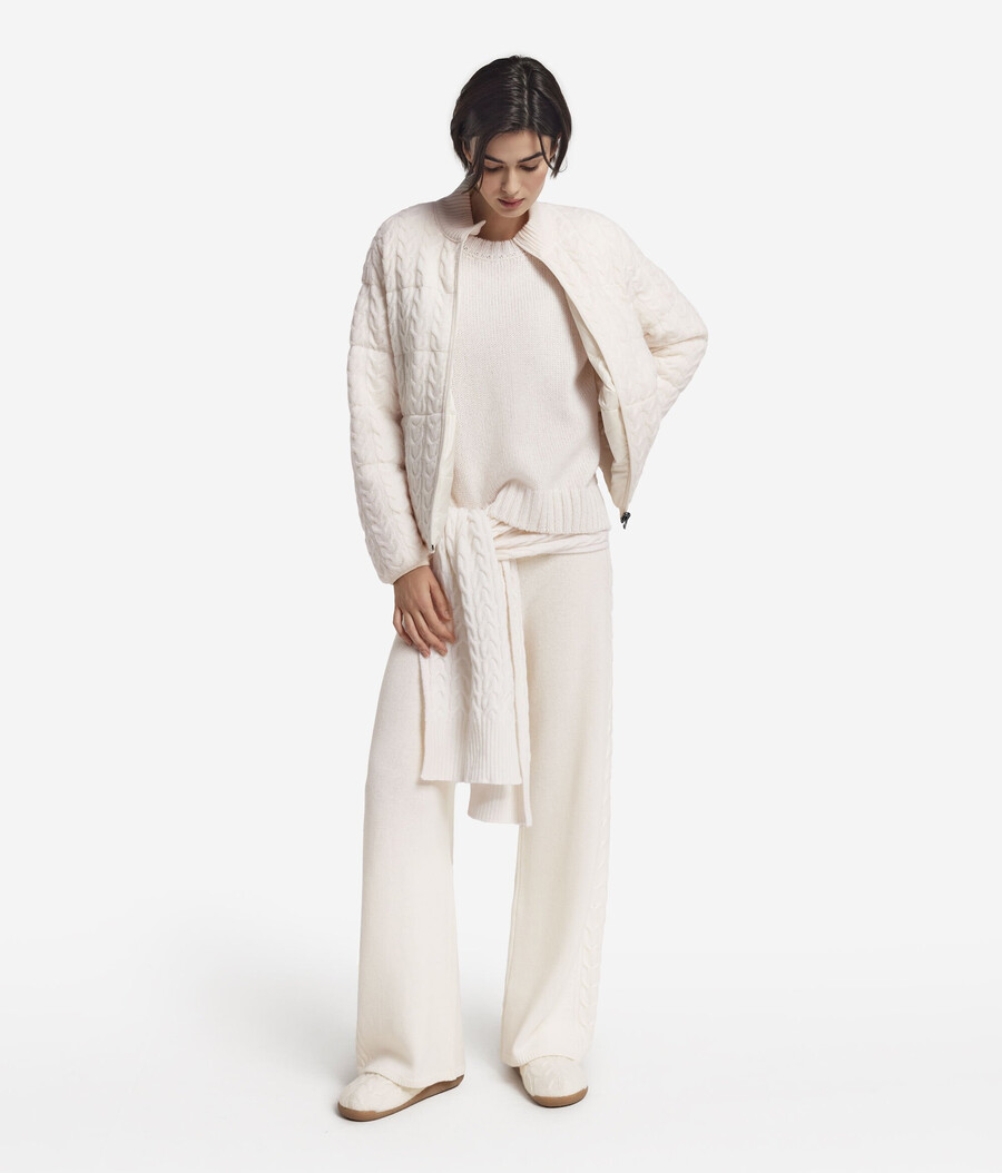 wendbare daunenjacke mit zopfmuster aus kaschmir und funktionsgewebe.