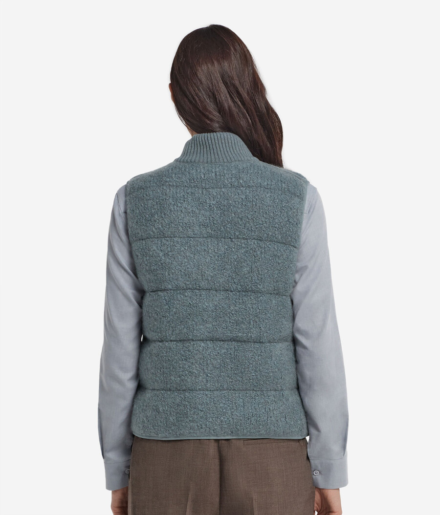 wendeweste aus bouclé und nylon