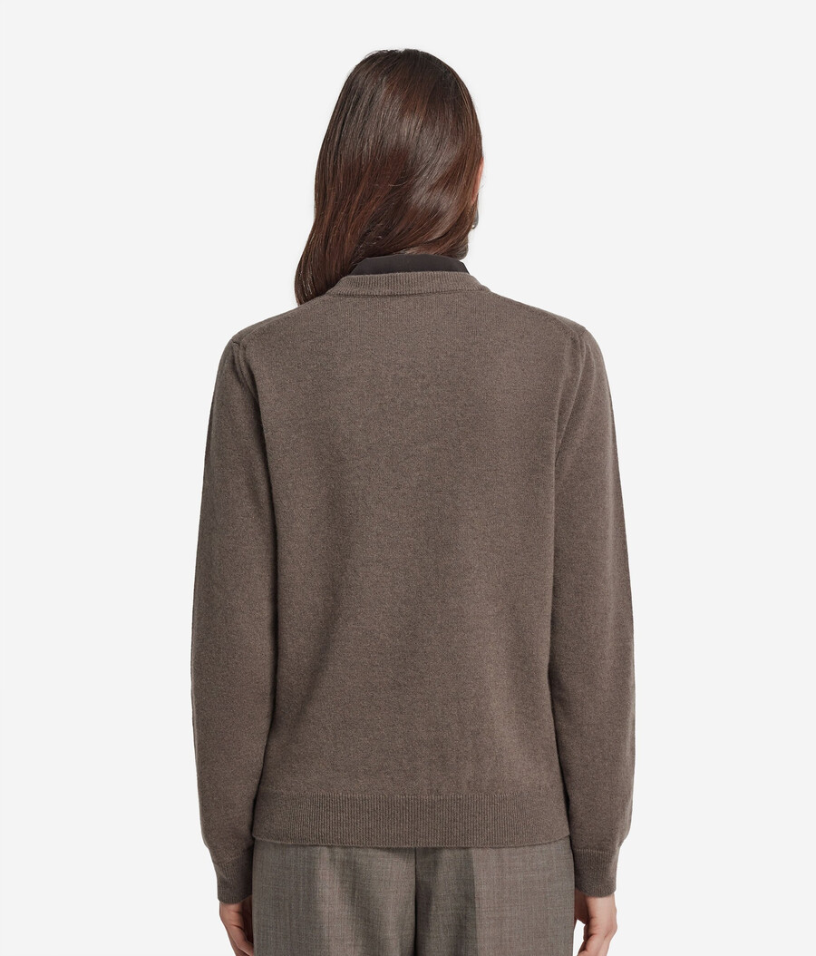 langärmeliger ultraweicher kaschmirpullover mit rundhalsausschnitt