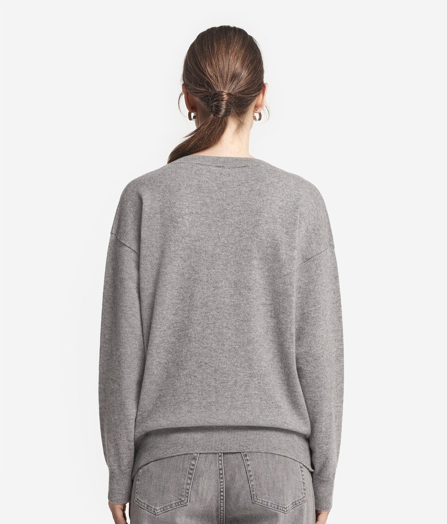 ultraweicher kaschmirpullover mit v-ausschnitt