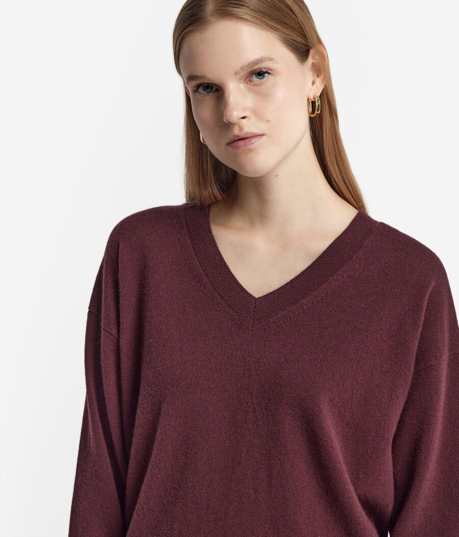 ultraweicher kaschmirpullover mit v-ausschnitt