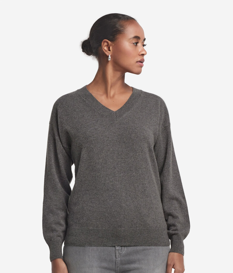 ultraweicher kaschmirpullover mit v-ausschnitt