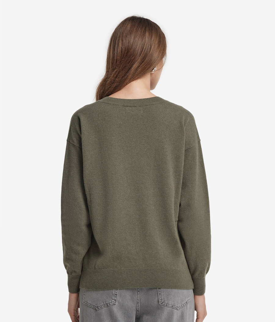 ultraweicher kaschmirpullover mit v-ausschnitt