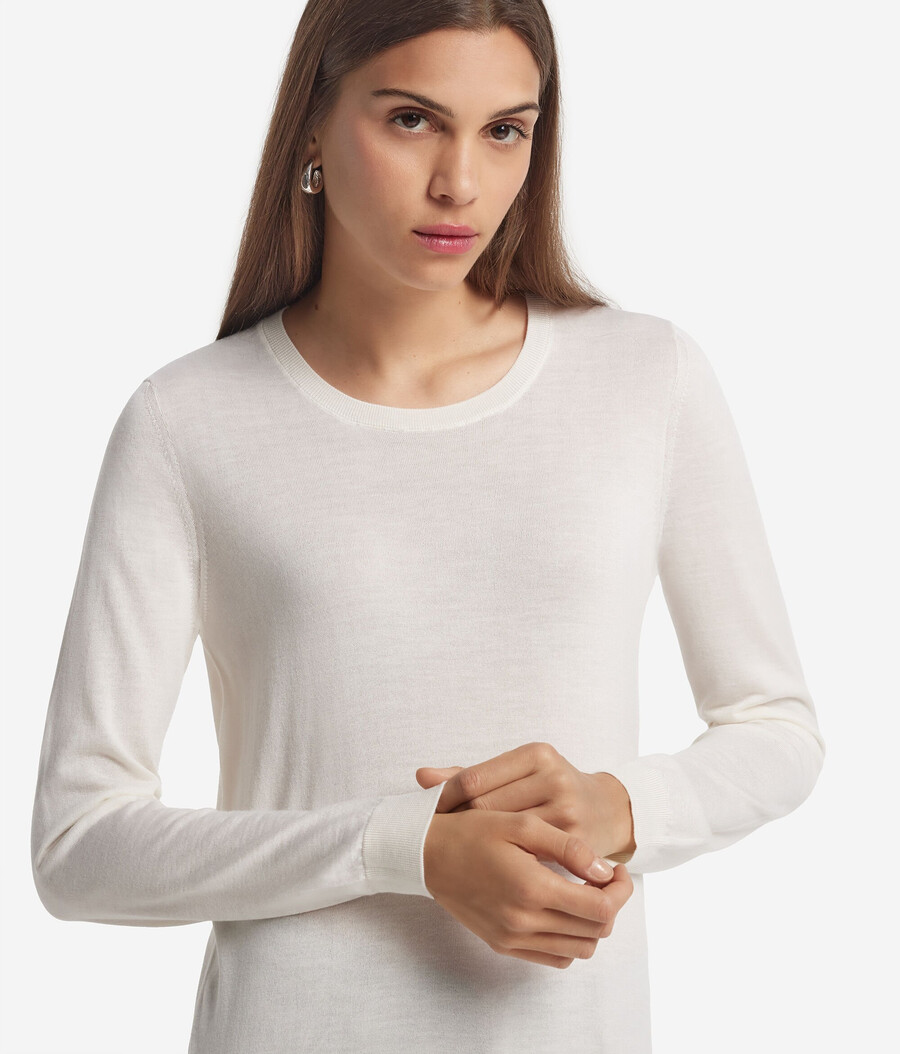 rundhals-pullover aus ultrafeinem kaschmir