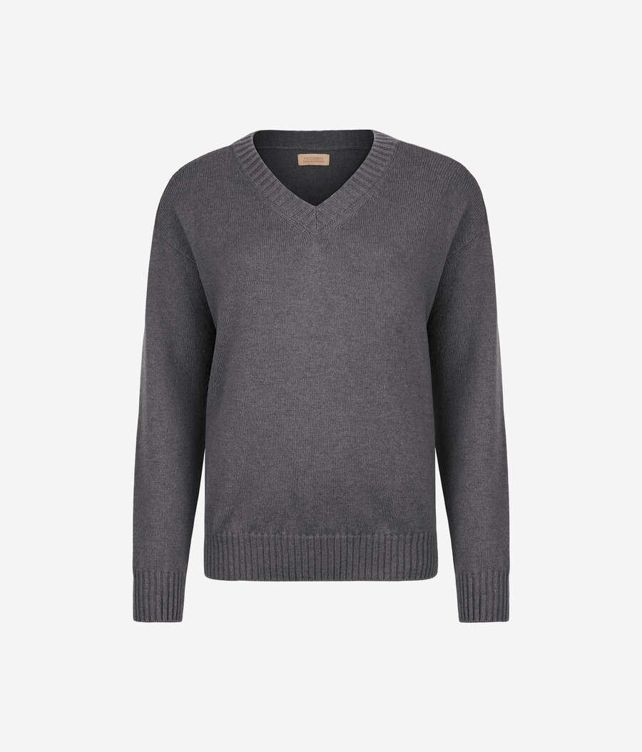ultraweicher kaschmirpullover mit v-ausschnitt und eingesetzten Ärmeln
