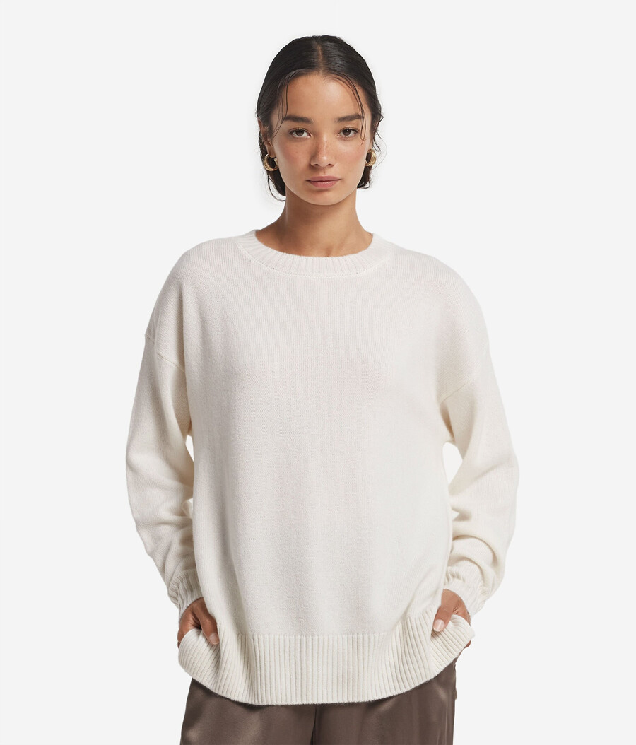 ultraweicher kaschmirpullover mit rundhalsausschnitt und schlitzen