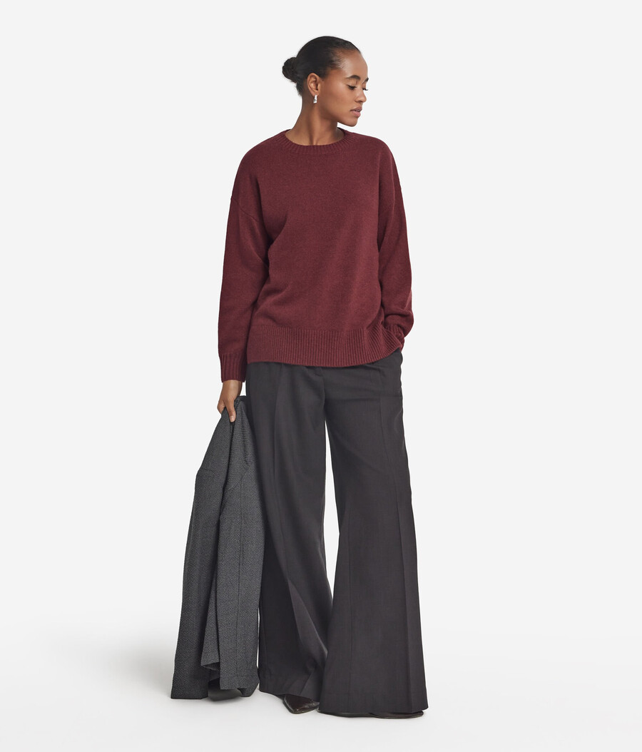 ultraweicher kaschmirpullover mit rundhalsausschnitt und schlitzen