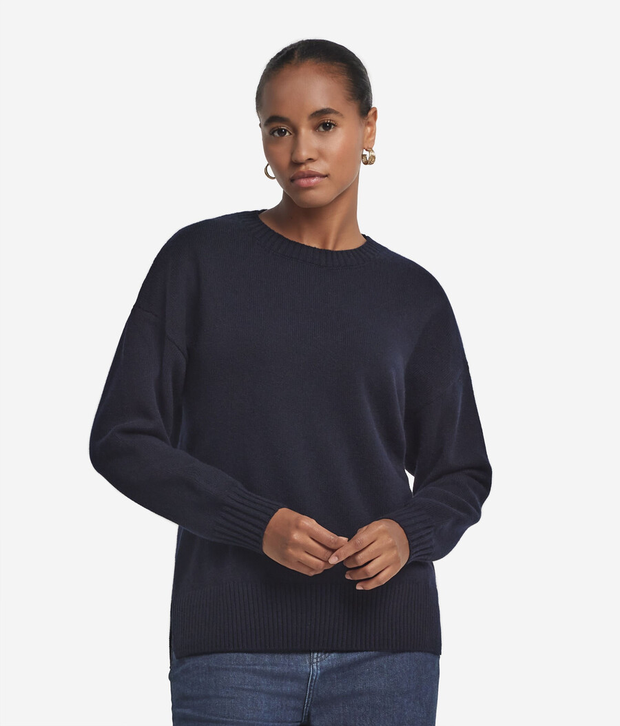 ultraweicher kaschmirpullover mit rundhalsausschnitt und schlitzen