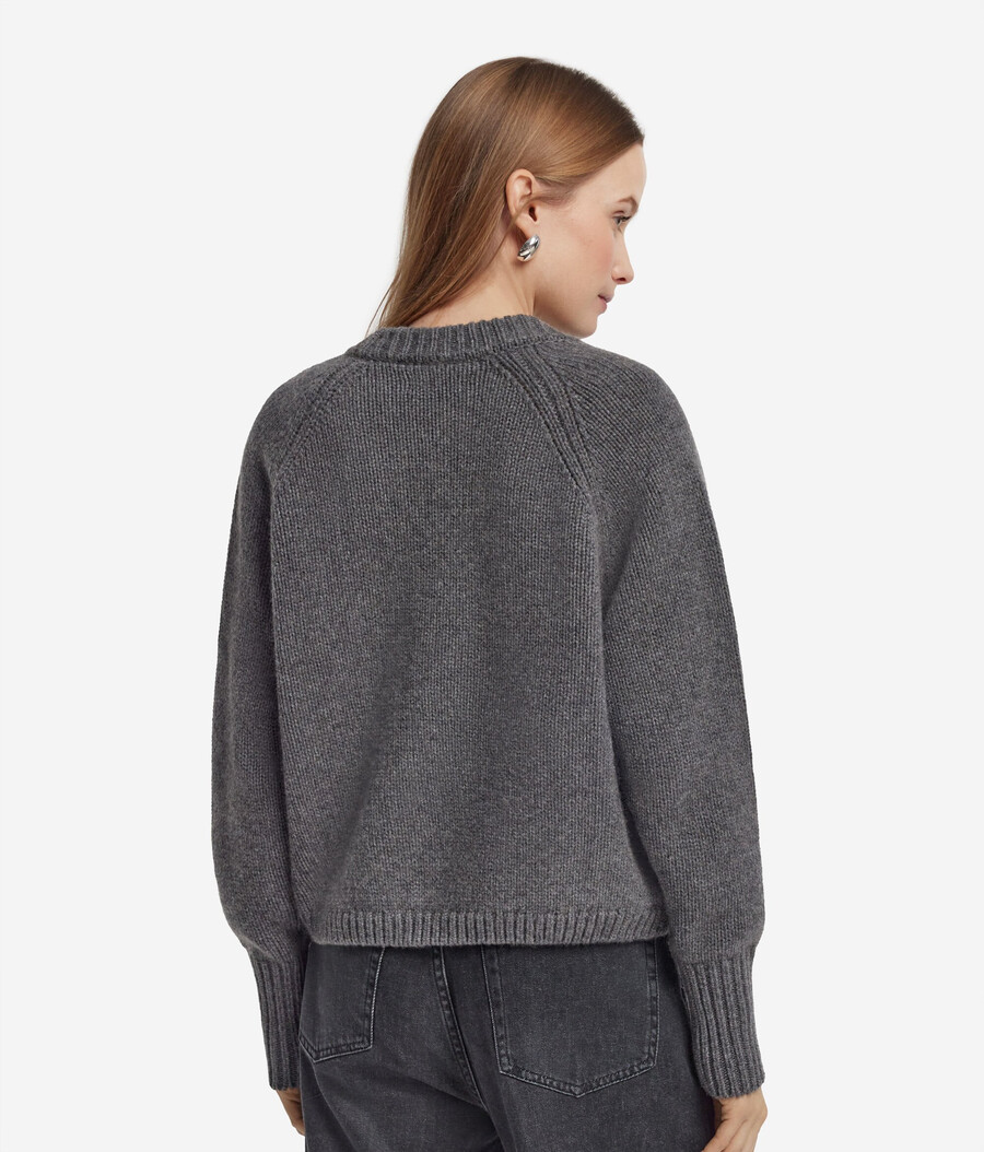 rundhals-pullover aus kaschmir-trikot
