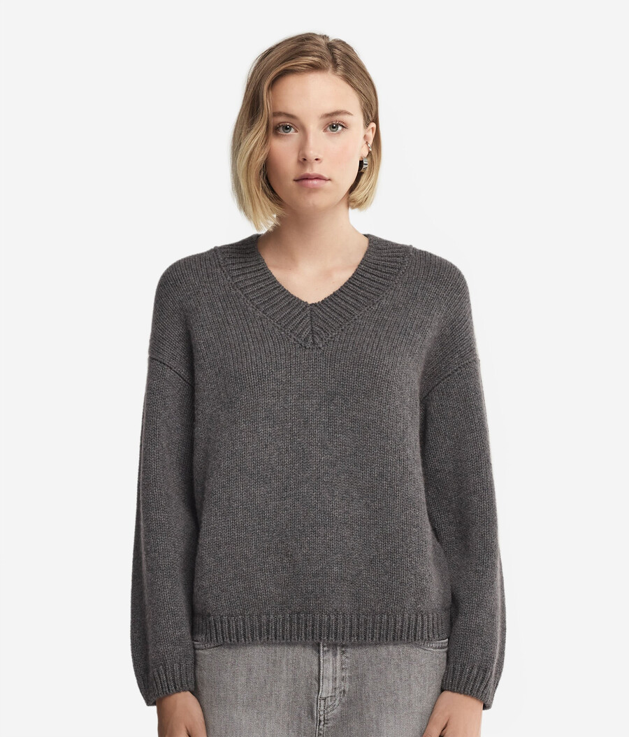 ultraweicher kaschmir-trikot-pullover mit v-ausschnitt