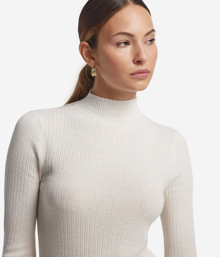 gerippter rollkragenpullover aus ultrafeinem kaschmir
