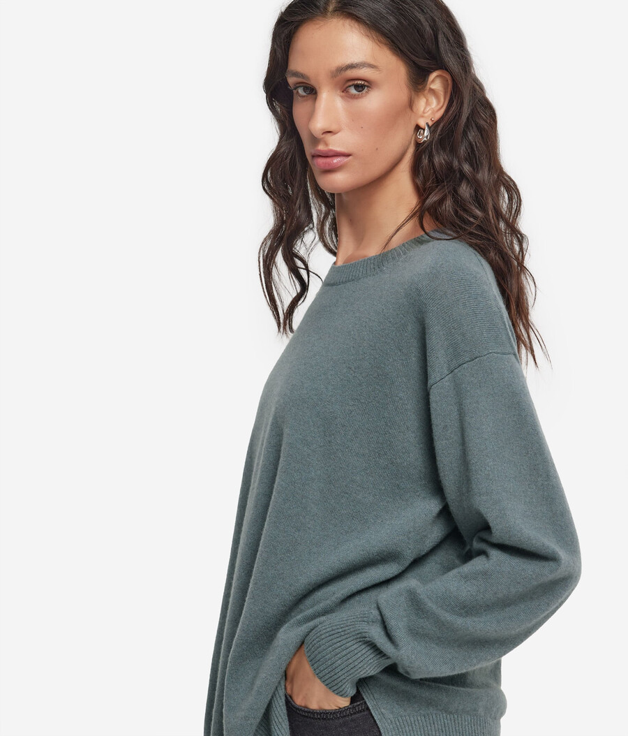 ultraweicher kaschmirpullover mit schlitzen
