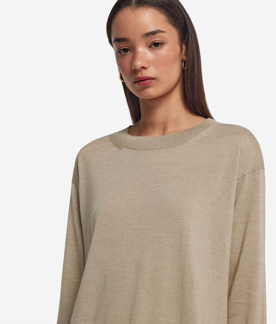rundhals-kaschmirpullover mit schlitzen