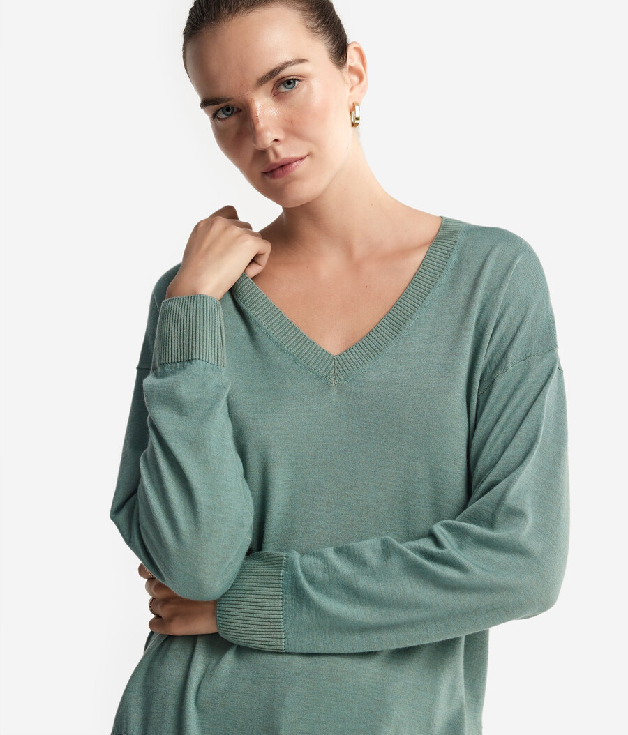kaschmirpullover mit v-ausschnitt und schlitzen