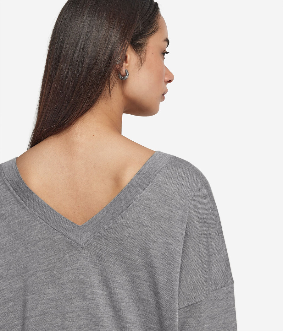 ultrafeiner kaschmirpullover mit doppeltem v-ausschnitt