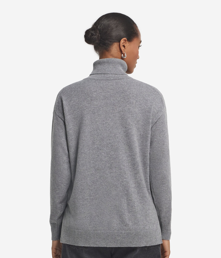 ultraweicher kaschmir-rollkragenpullover mit schlitzen