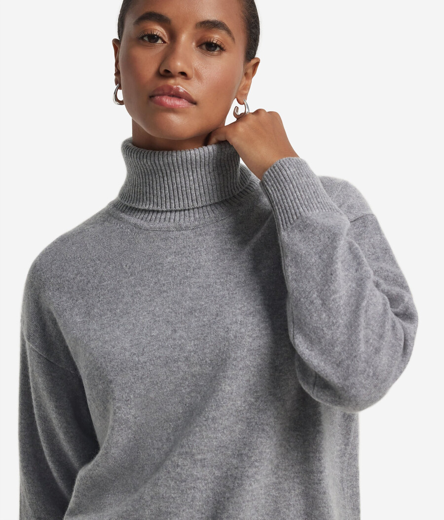 ultraweicher kaschmir-rollkragenpullover mit schlitzen