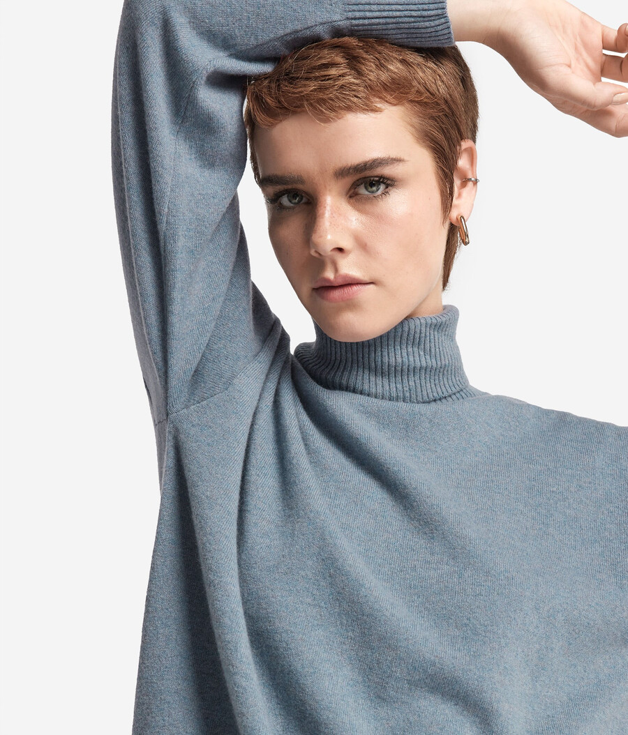 ultraweicher kaschmir-rollkragenpullover mit schlitzen