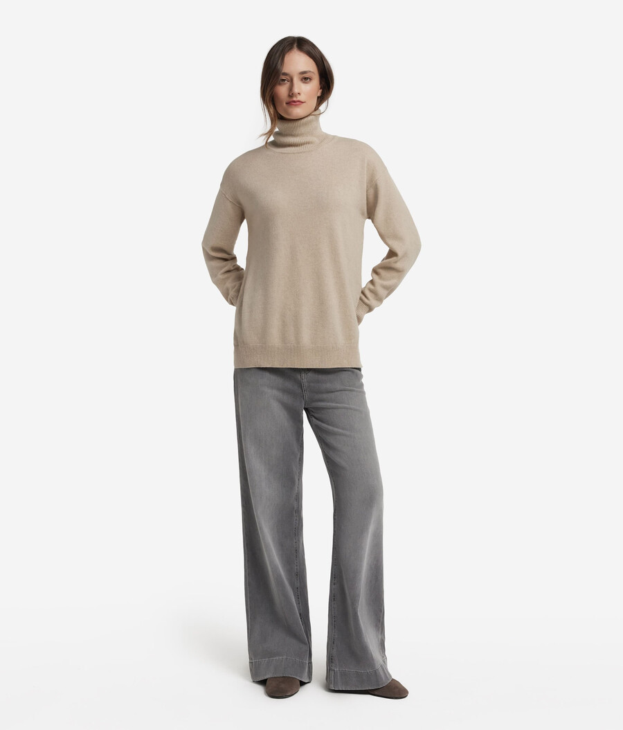 ultraweicher kaschmir-rollkragenpullover mit schlitzen