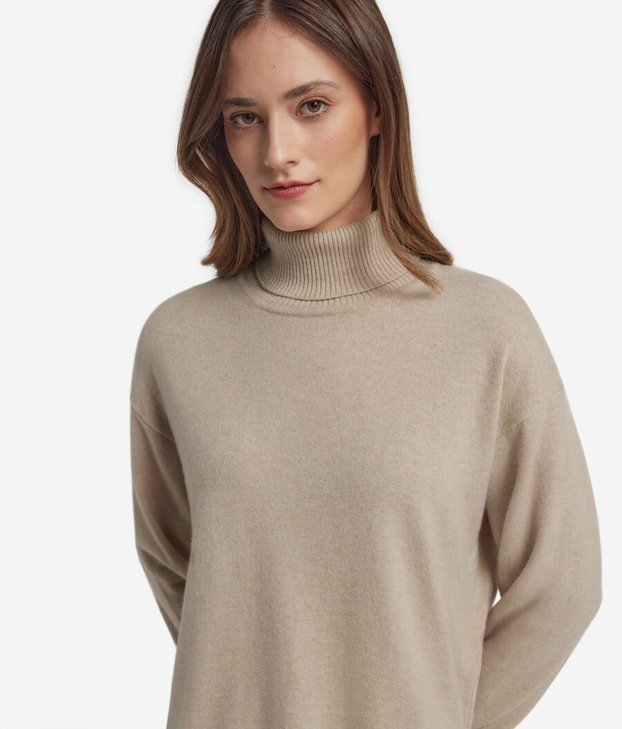 ultraweicher kaschmir-rollkragenpullover mit schlitzen