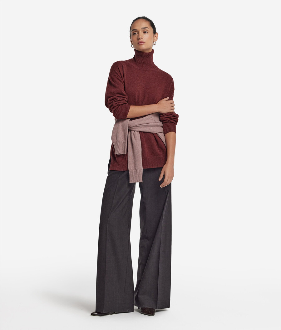 ultraweicher kaschmir-rollkragenpullover mit schlitzen