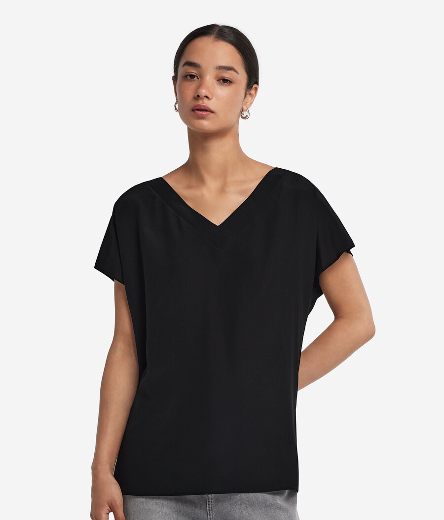 seiden-kimono-t-shirt mit v-ausschnitt