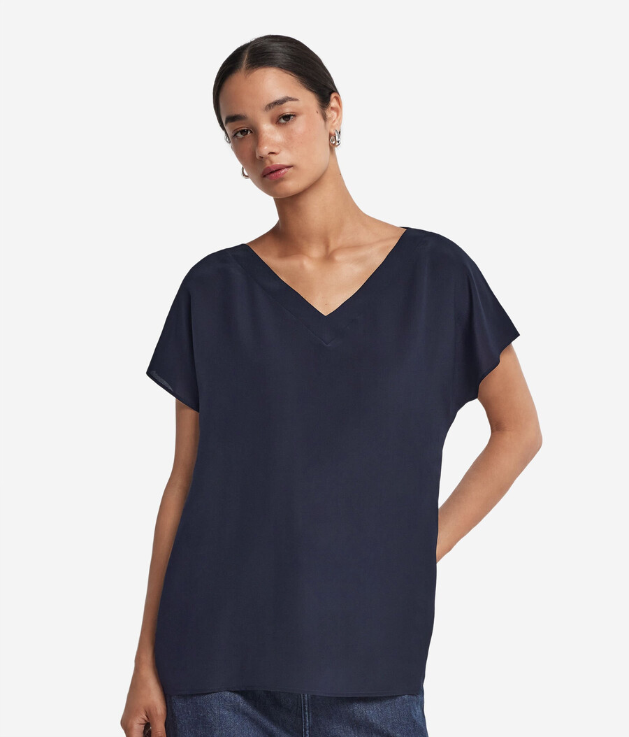 seiden-kimono-t-shirt mit v-ausschnitt