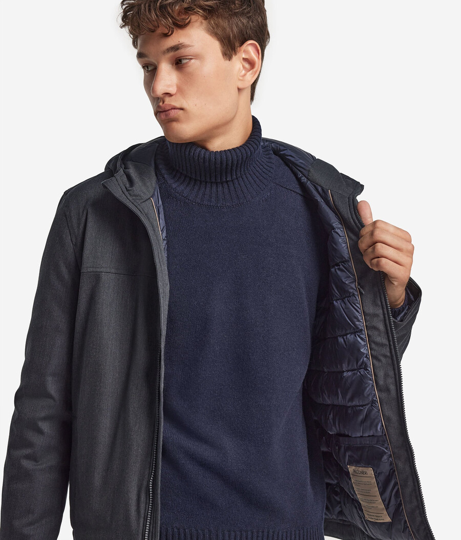 kapuzenjacke aus technischer wolle