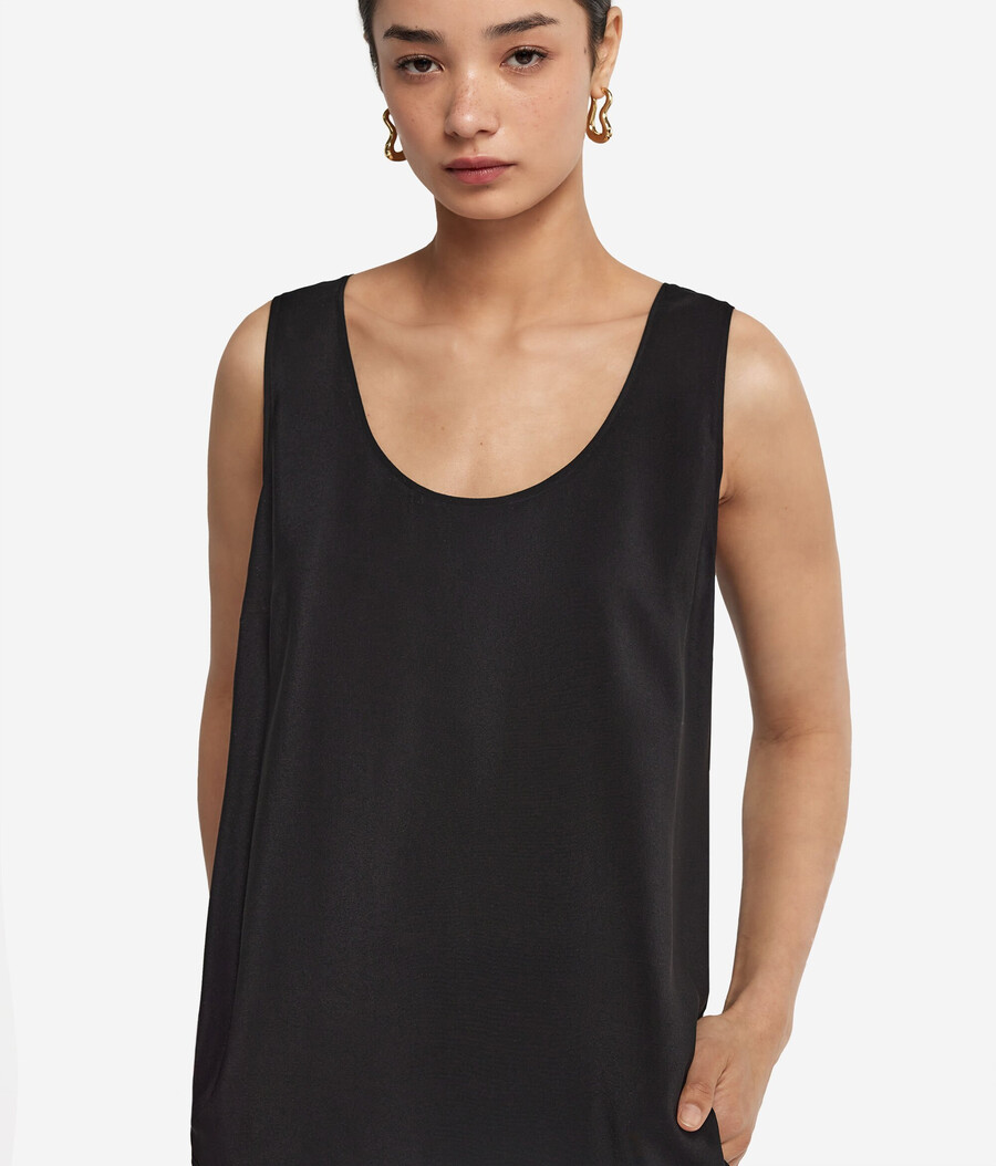 seiden-camisole mit weitem ausschnitt