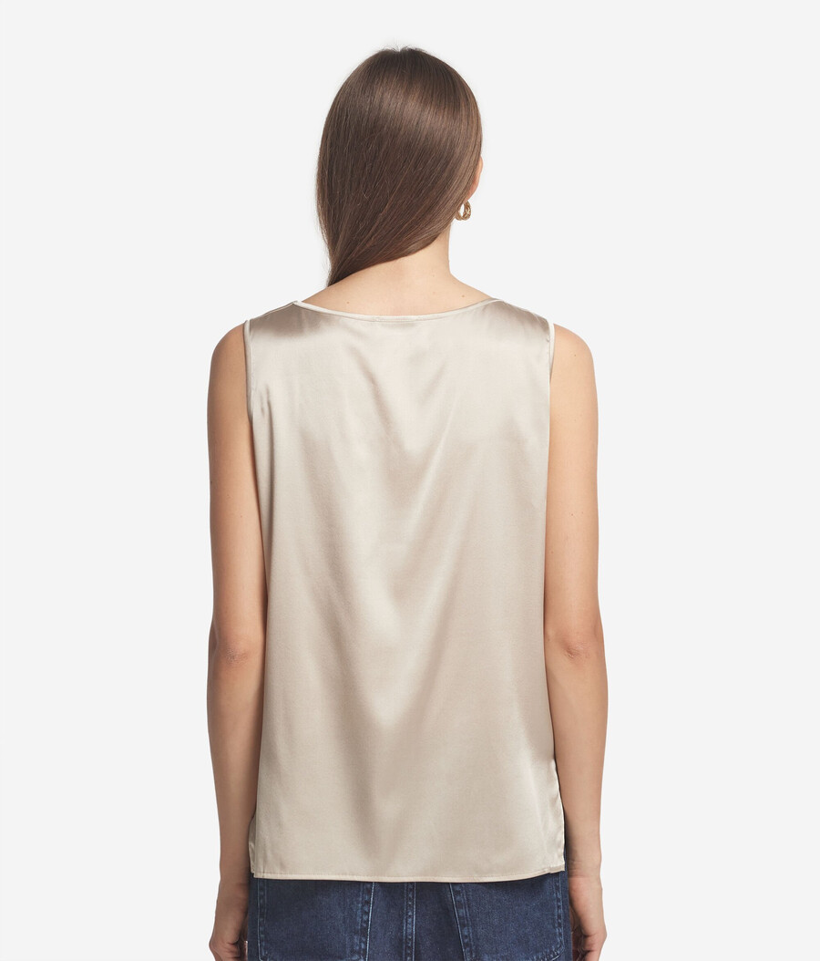 seiden-camisole mit v-ausschnitt