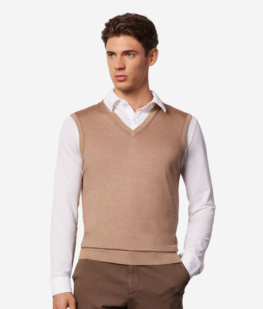 Ärmelloser pullover aus ultrafeinem kaschmir mit v-ausschnitt