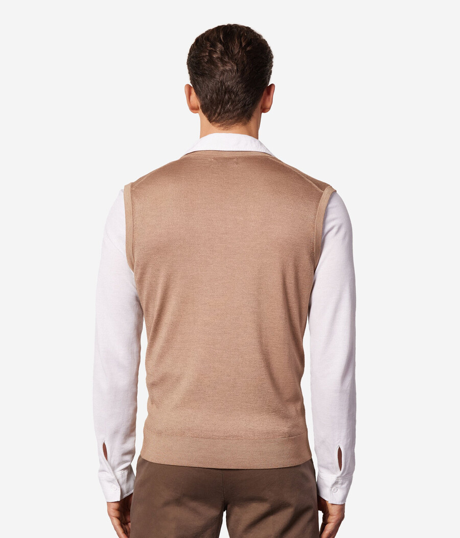 Ärmelloser pullover aus ultrafeinem kaschmir mit v-ausschnitt